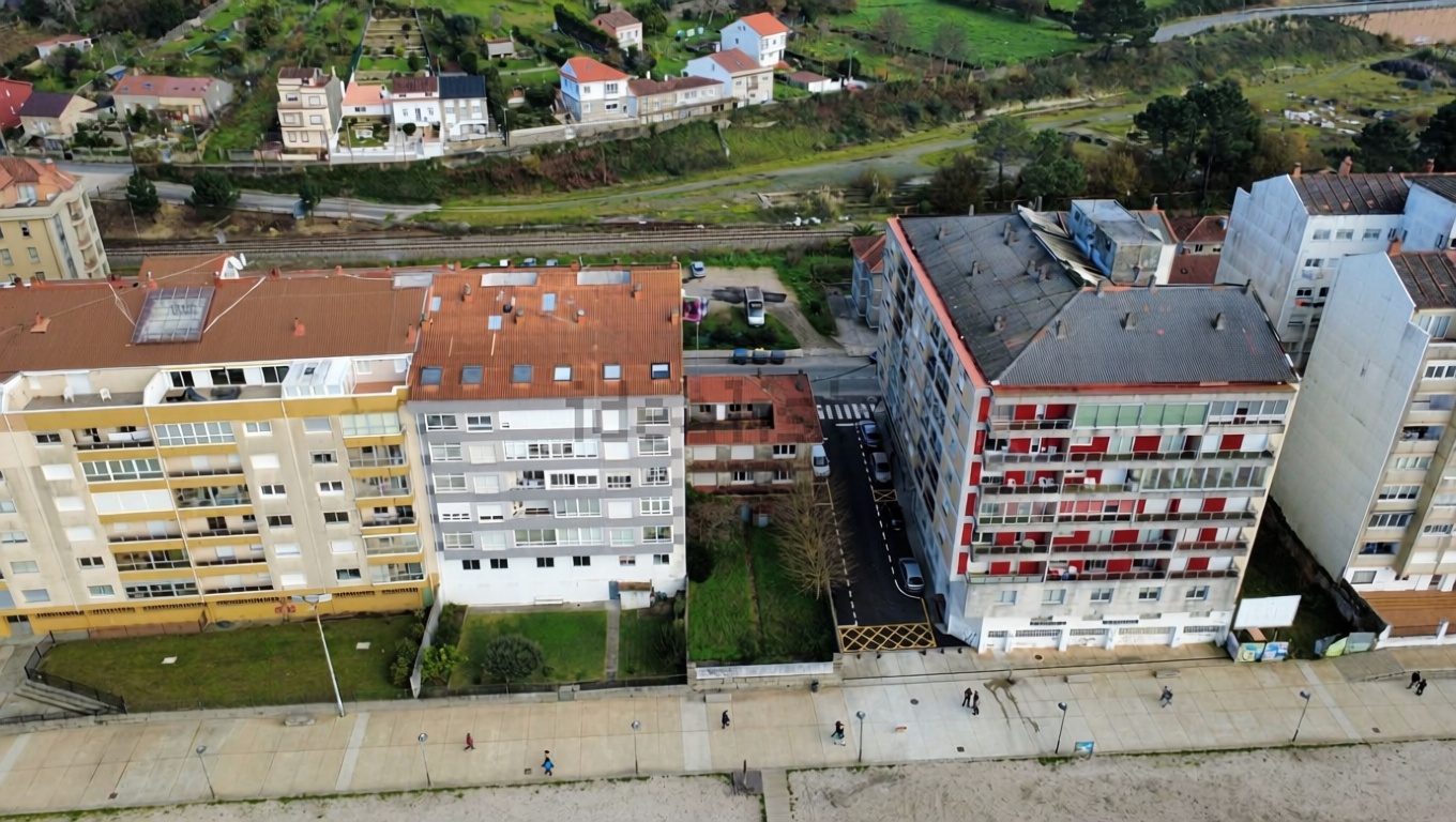 Beachfront flat in Vilagarcía de Arousa — Aerial