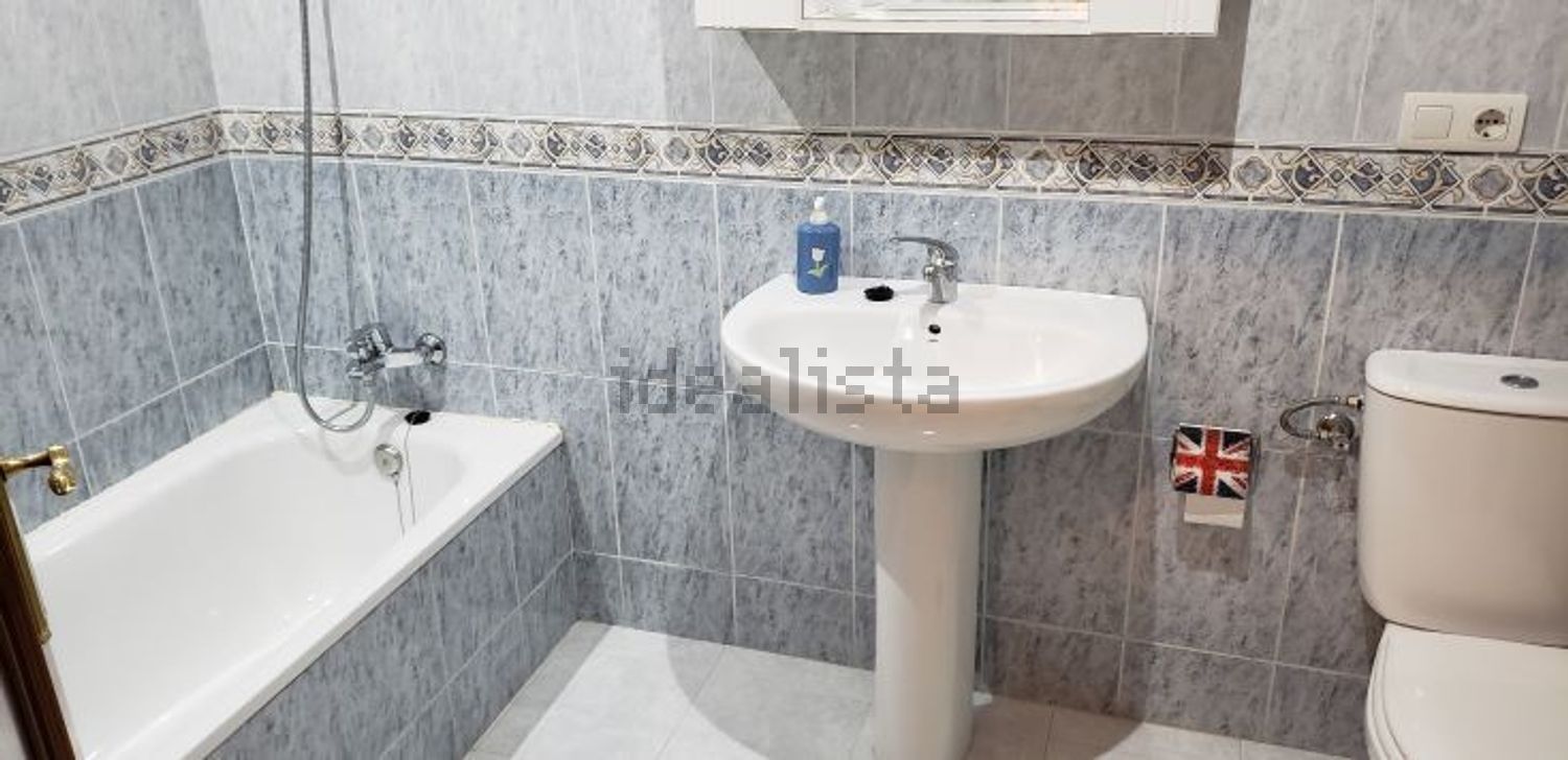 Appartement en attique en première ligne de mer à O Grove — Sanitaires