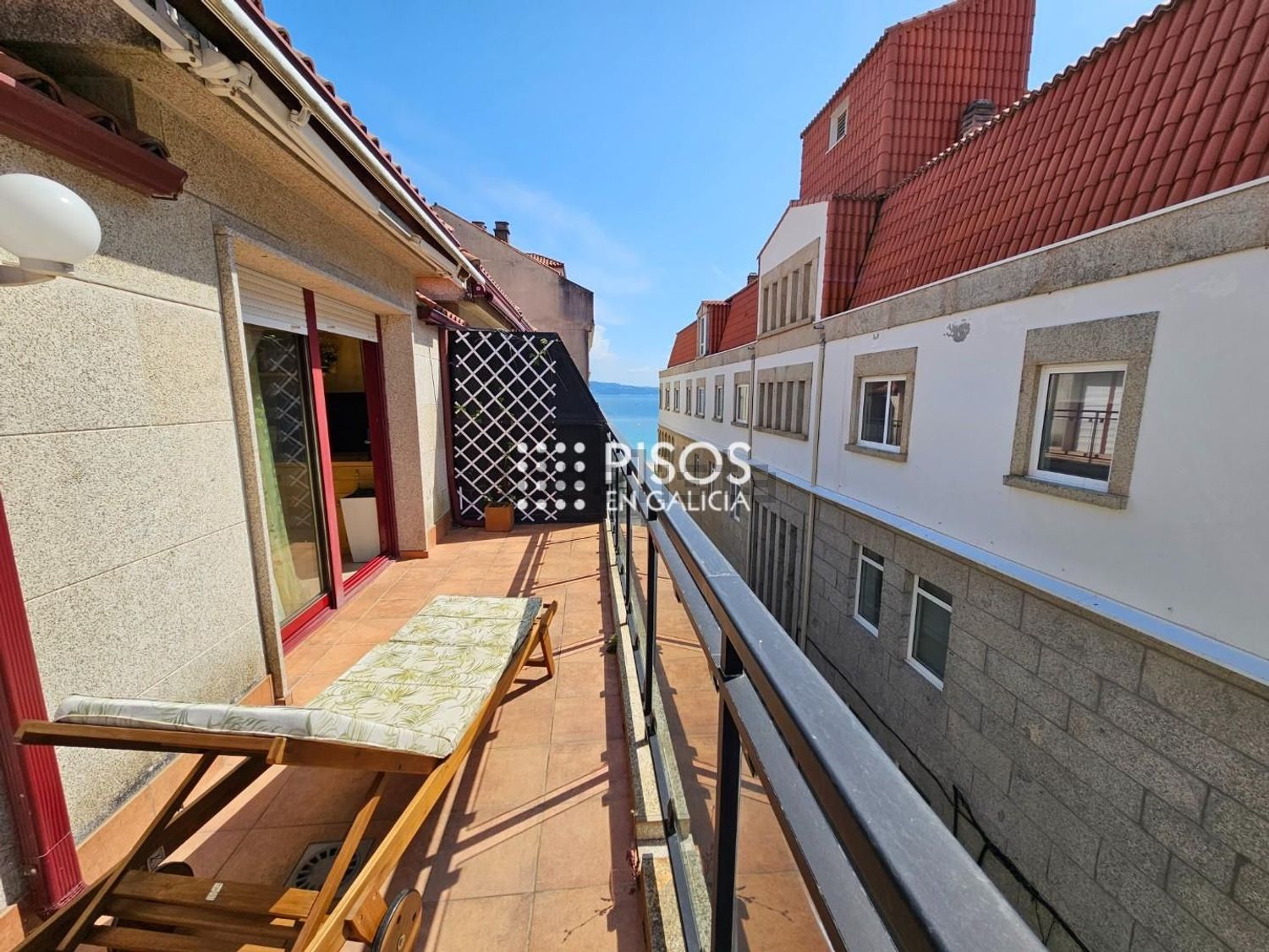 Appartement en première ligne de plage à Sanxenxo