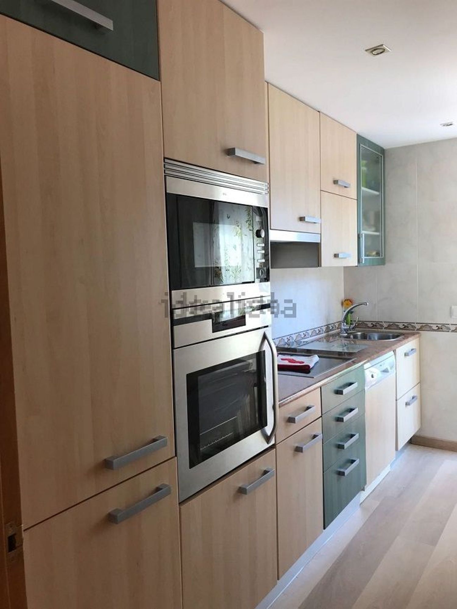 Appartement en première ligne de plage à Sanxenxo — Cuisine