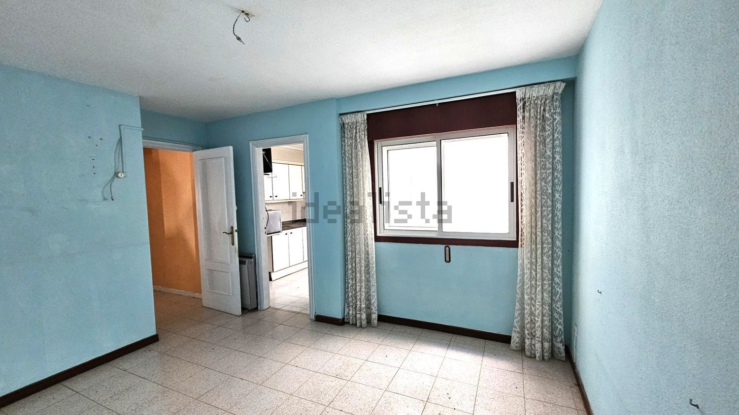 Appartement en première ligne de plage à Sanxenxo — Chambre
