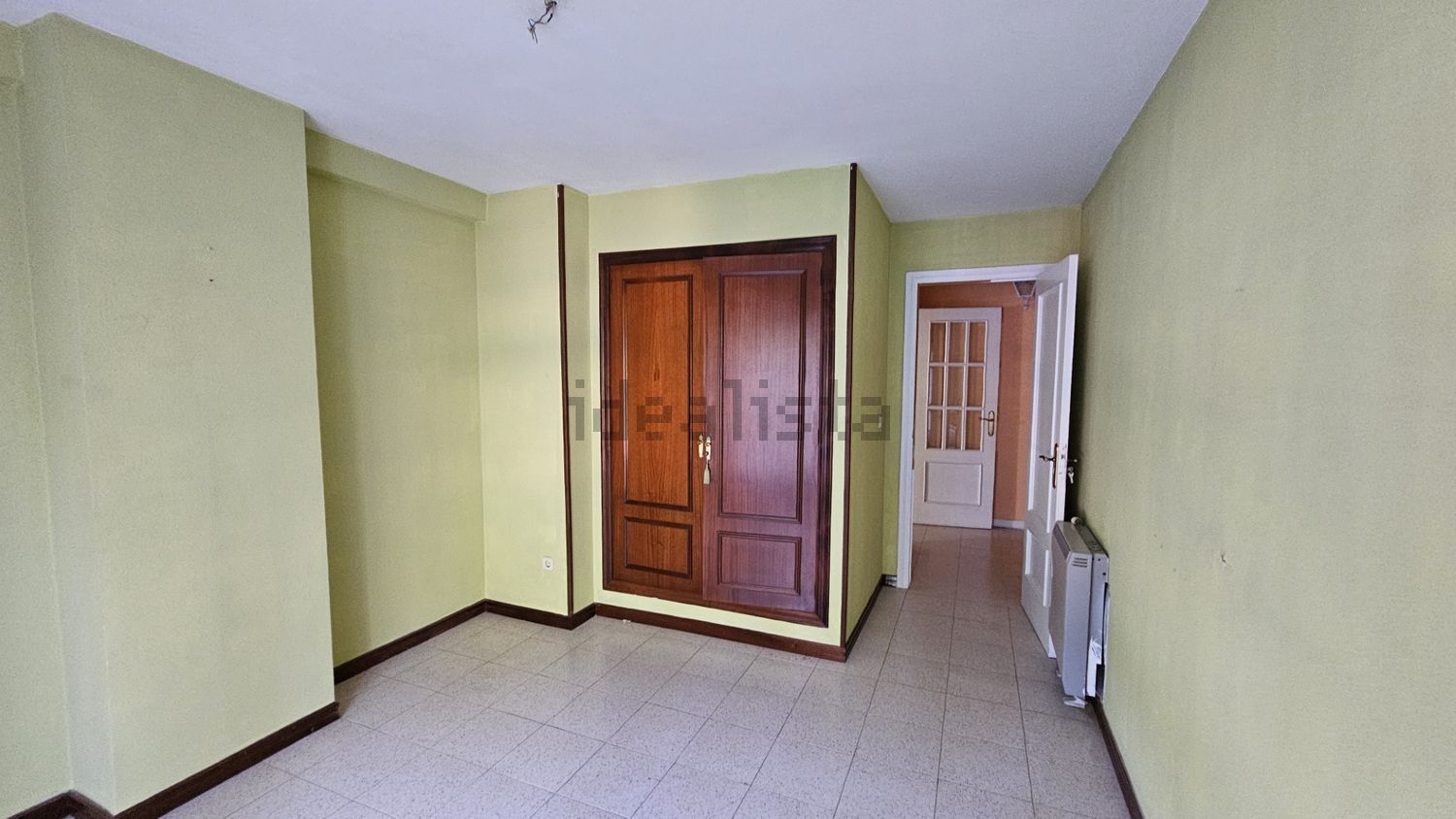 Appartement en première ligne de plage à Sanxenxo — Chambre