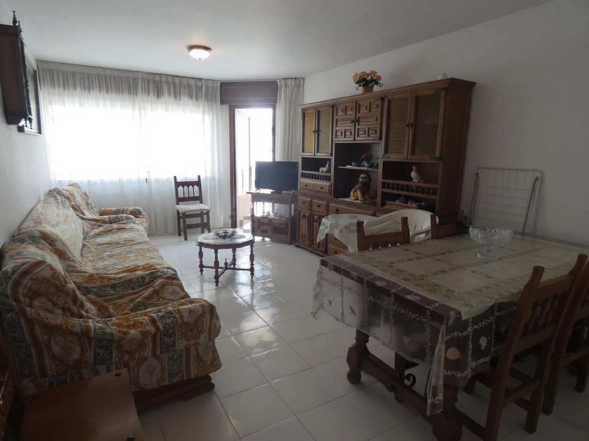 Apartamento em primeira linha de praia em Sanxenxo — Sala
