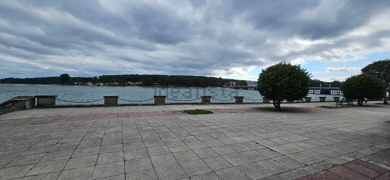 Appartement en première ligne de plage à O Grove — Vue mer