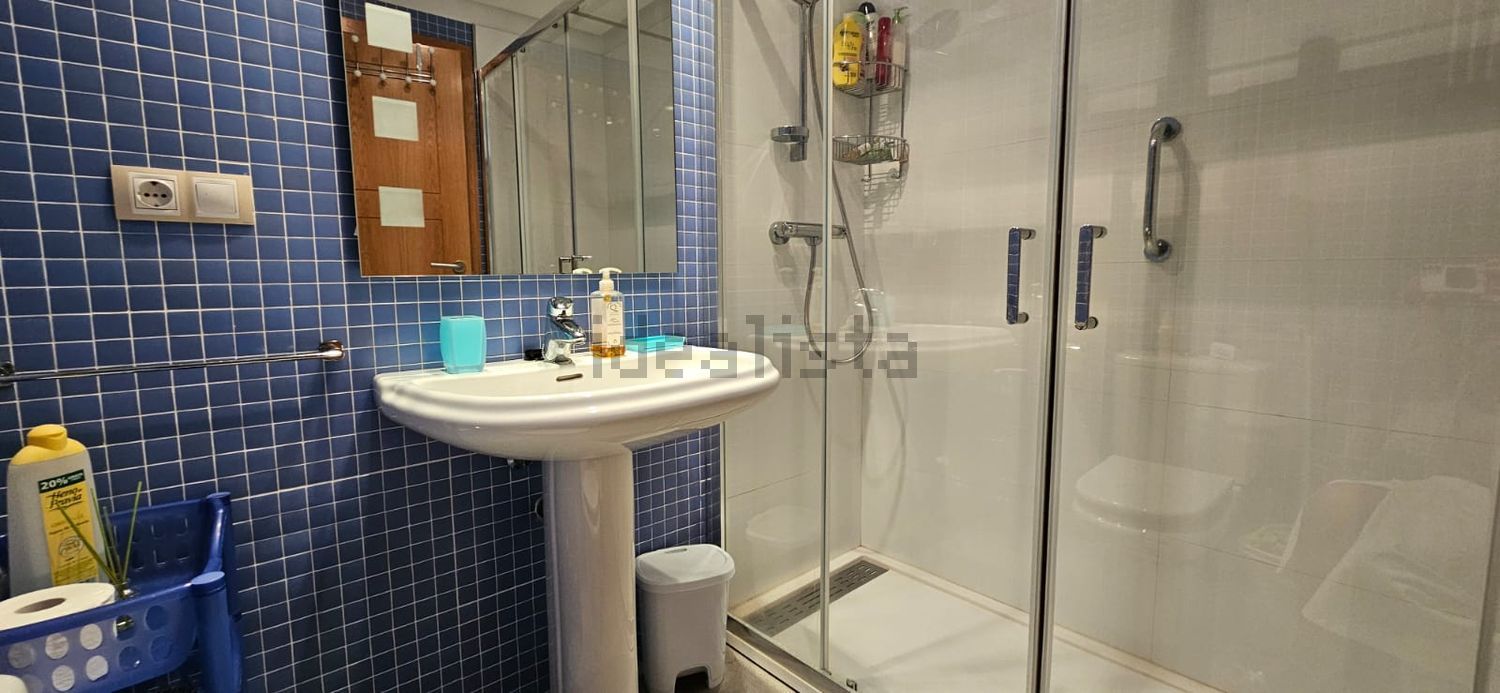 Appartement en première ligne de plage à O Grove — Sanitaires