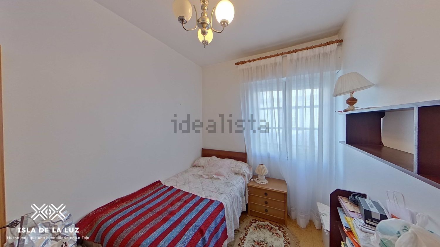 Chalet avec accès direct à la plage à O Grove — Chambre