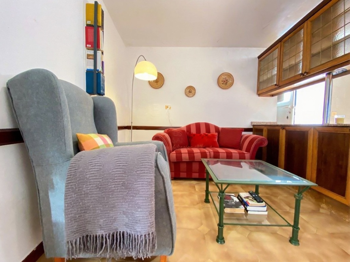 Chalet com acesso direto à praia em Ribeira — Sala