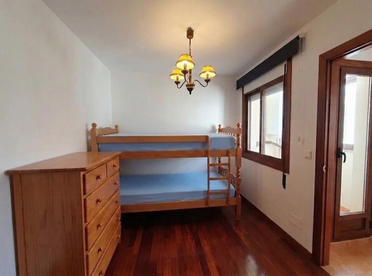 Beachfront flat in Ribeira — Bedroom