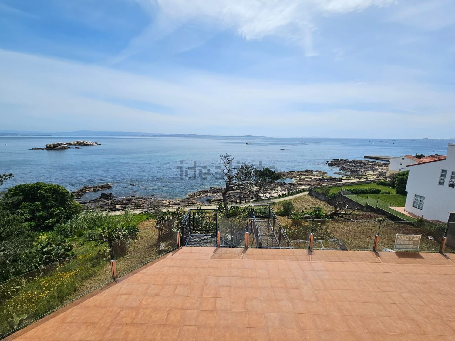 Appartement en attique en première ligne de mer à Ribeira