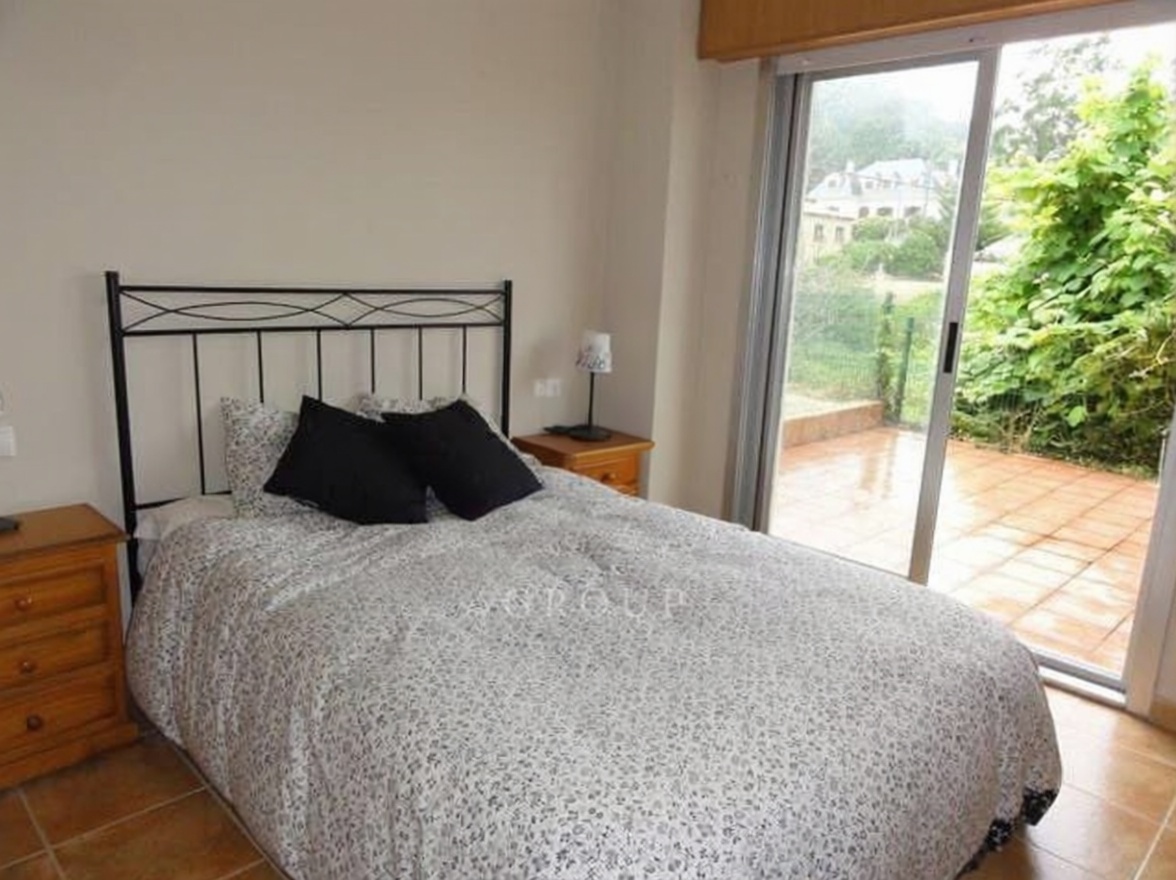 Apartamento em primeira linha de praia em Corcubión — Quarto