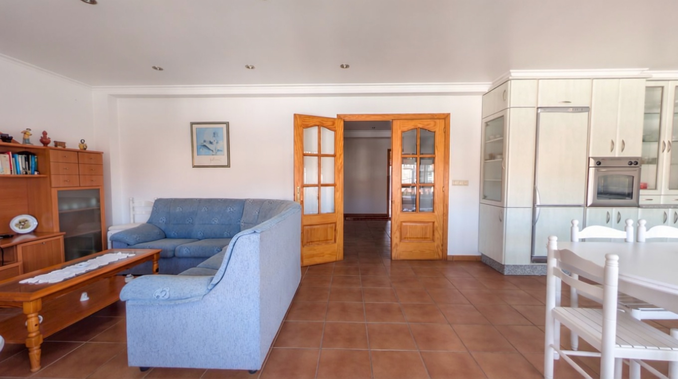 Beachfront flat in Camariñas — Living room