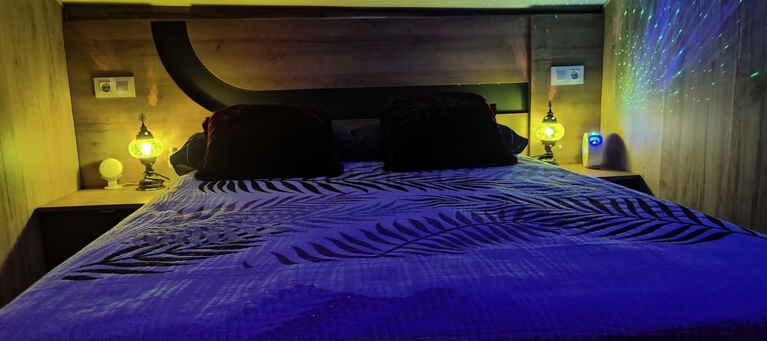 Beachfront duplex in Malpica de Bergantiños — Bedroom