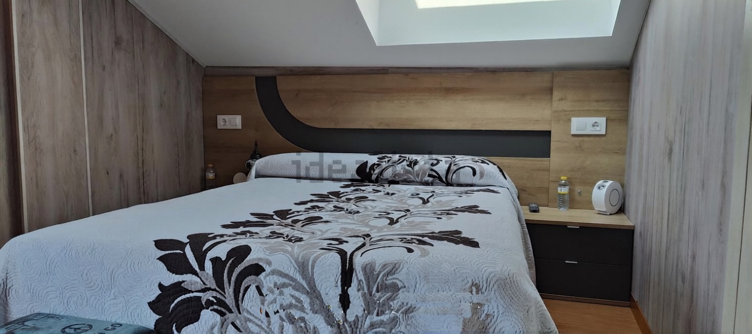 Beachfront duplex in Malpica de Bergantiños — Bedroom
