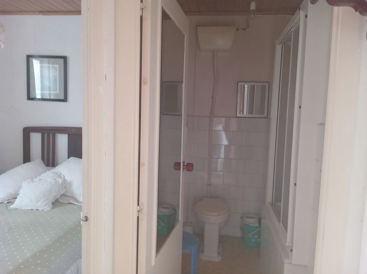 Beachfront flat in Malpica de Bergantiños — Bathroom