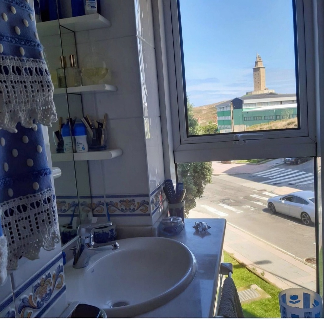 Квартира первая линия пляжа в A Coruña — Ванная