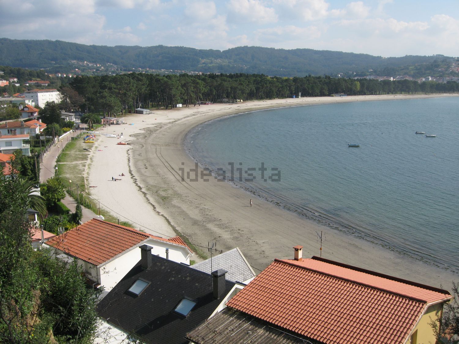 Chalet avec accès direct à la plage à Cabanes — Vue mer