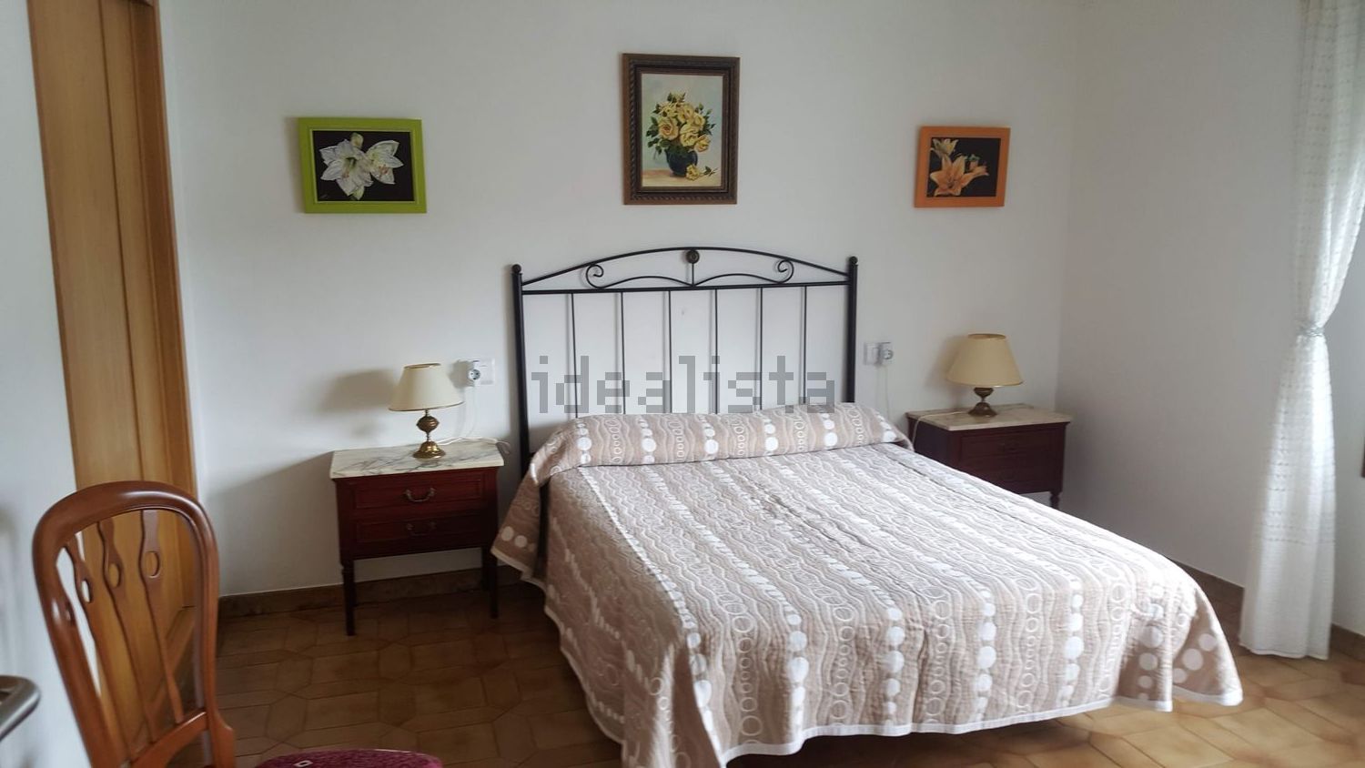 Chalet avec accès direct à la plage à Cabanes — Chambre