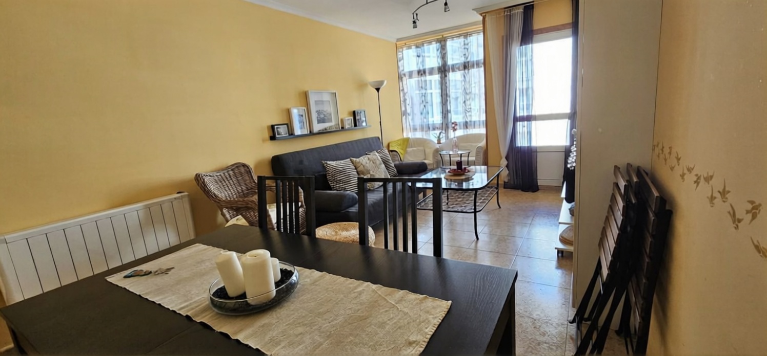 Beachfront flat in Camariñas — Living room