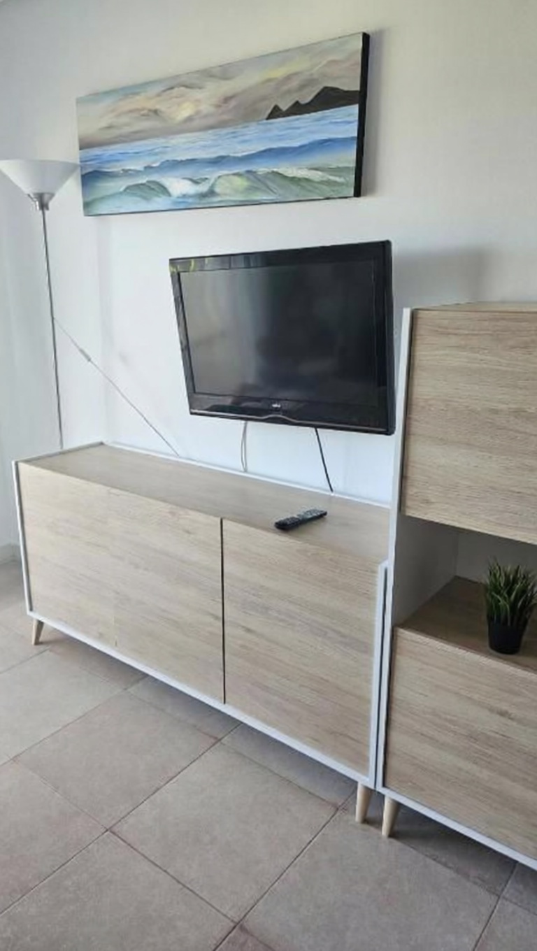 Beachfront flat in Camariñas — Living room