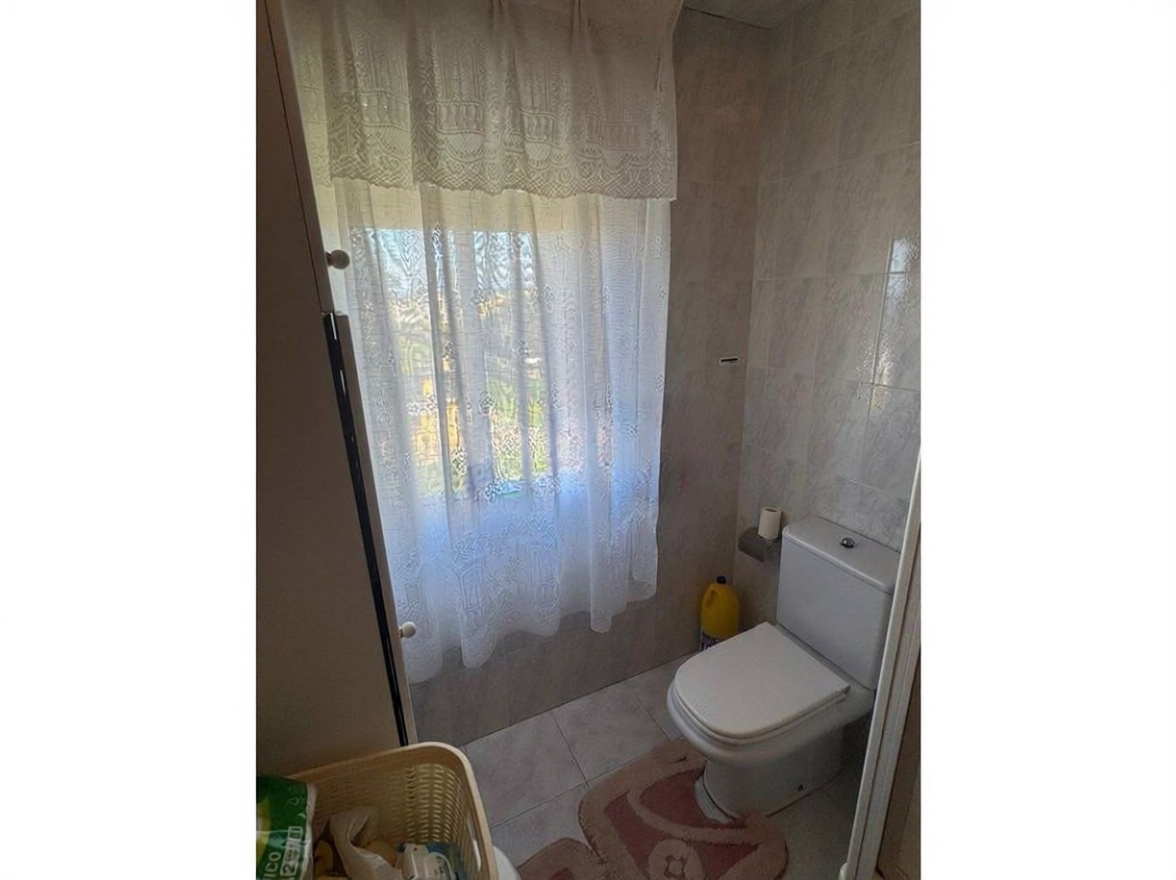 Beachfront flat in Camariñas — Bathroom