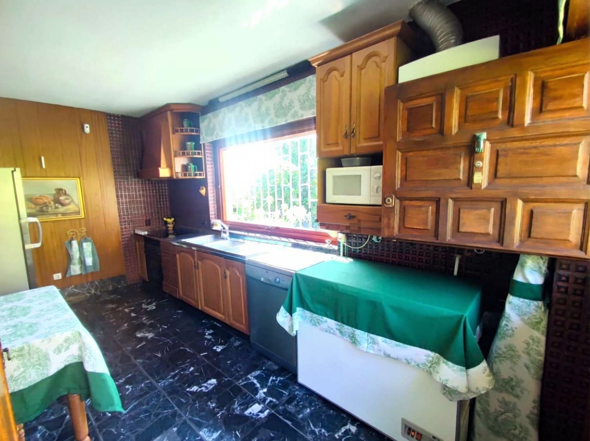 Chalet avec accès direct à la plage à Castropol — Cuisine