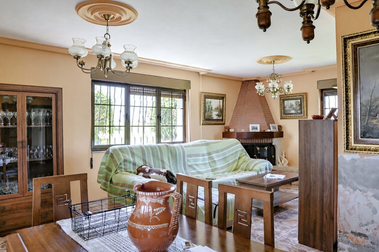Chalet avec accès direct à la plage à Piedras Blancas — Séjour