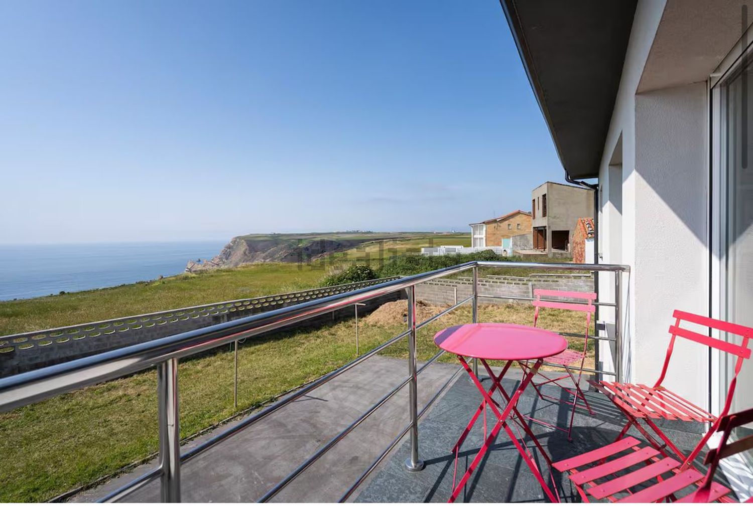 Chalet mit direkter Strandzugang in Gozón
