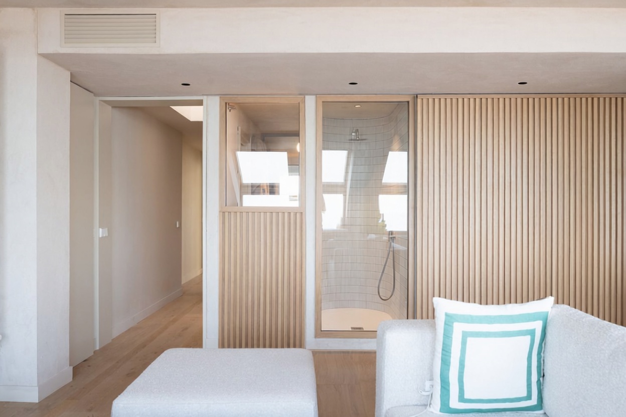 Appartement en attique en première ligne de mer à Gijón — Sanitaires