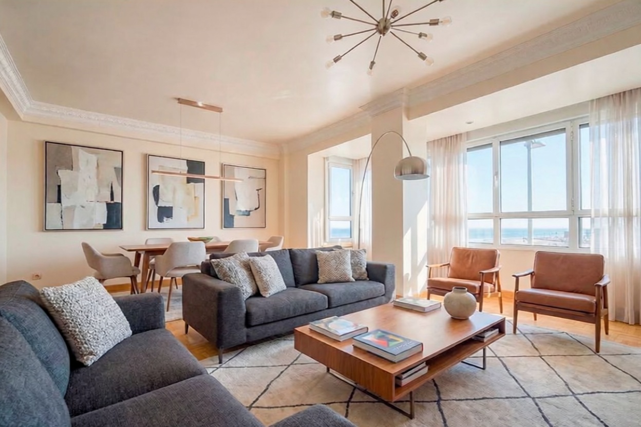 Beachfront flat in Arona — Living room