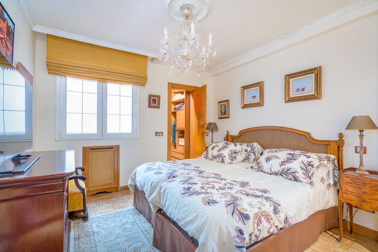 Beachfront flat in Arona — Bedroom