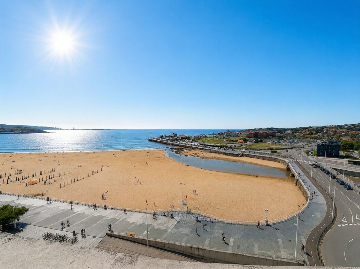 Beachfront flat in Arona — Sea view