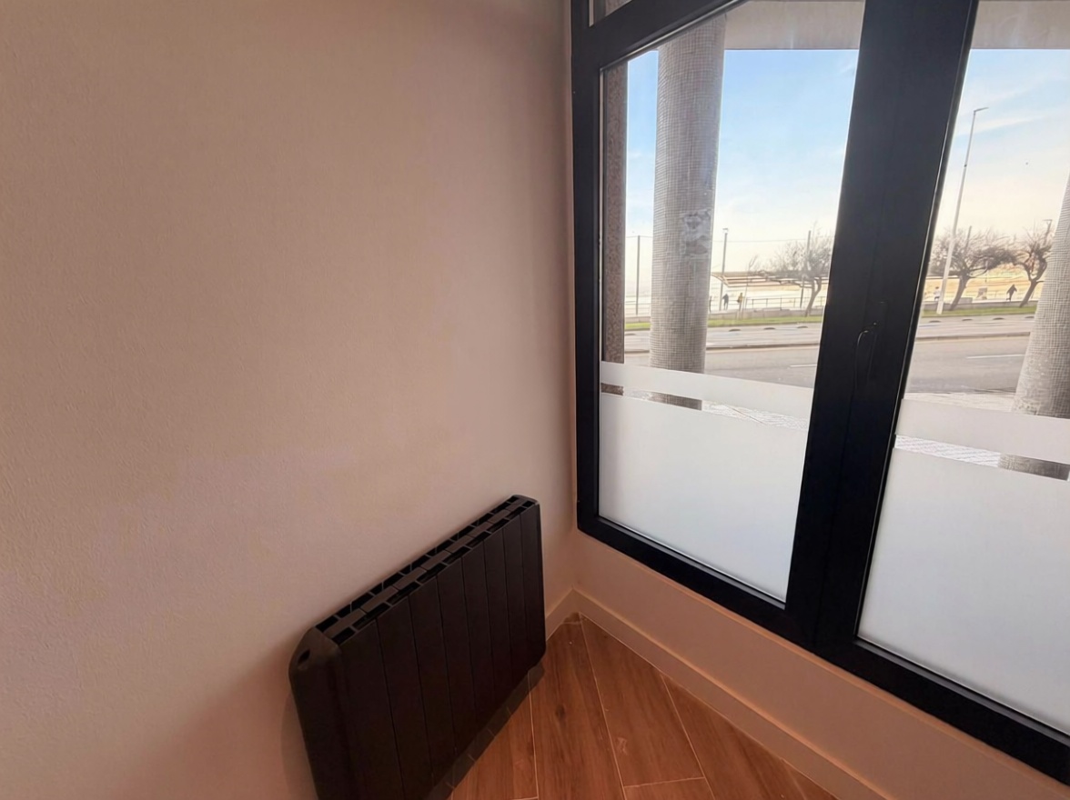 Beachfront flat in Arona — Bathroom