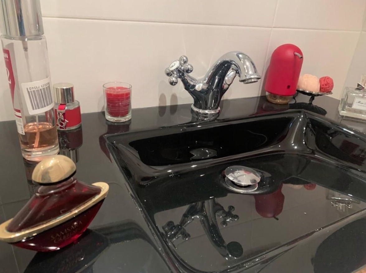 Beachfront flat in Arona — Kitchen