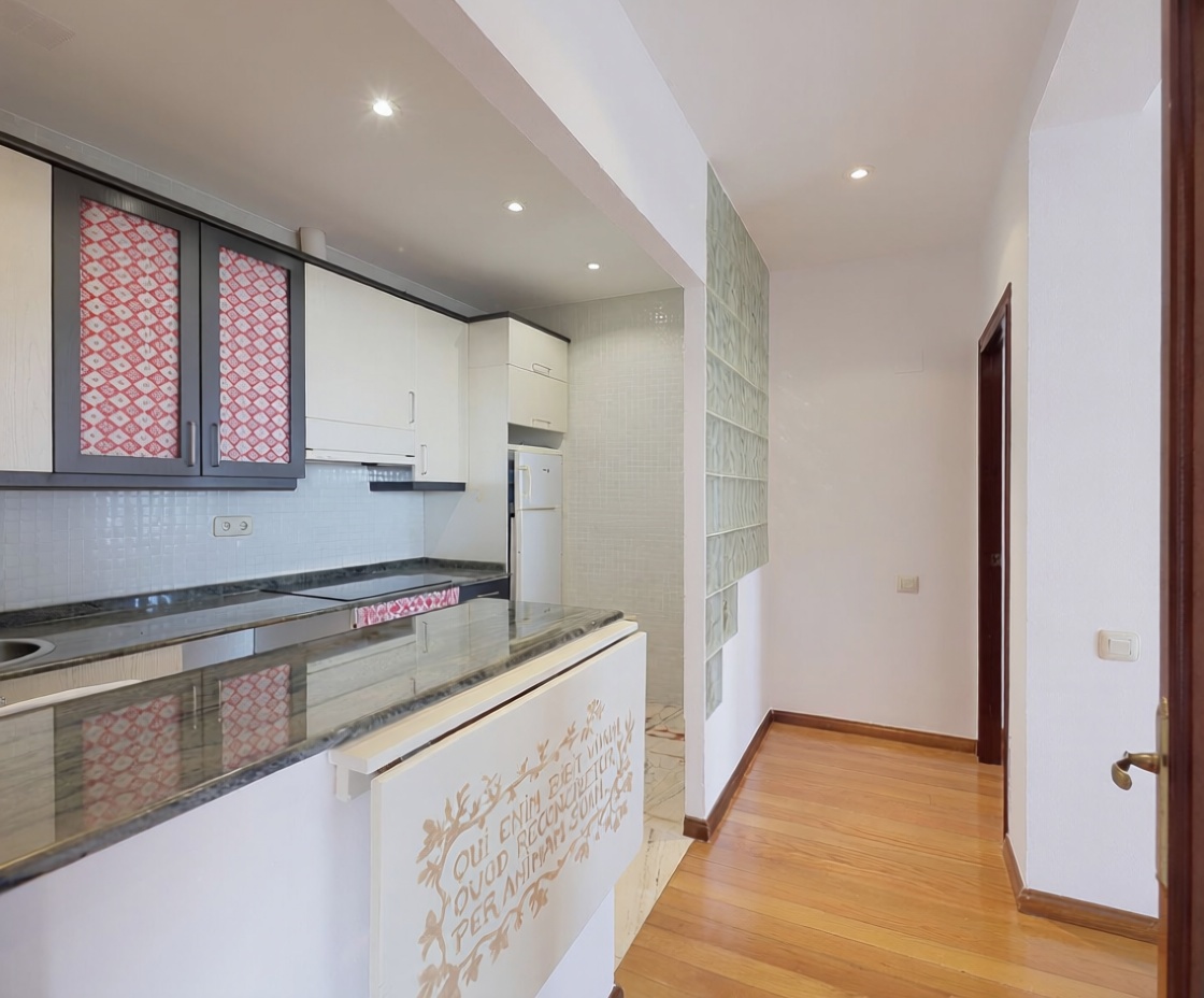 Seafront attic in Arona — Kitchen