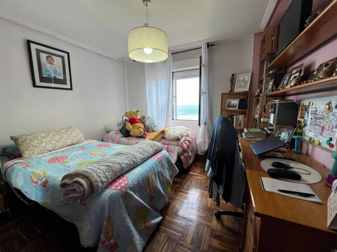 Beachfront flat in Arona — Bedroom