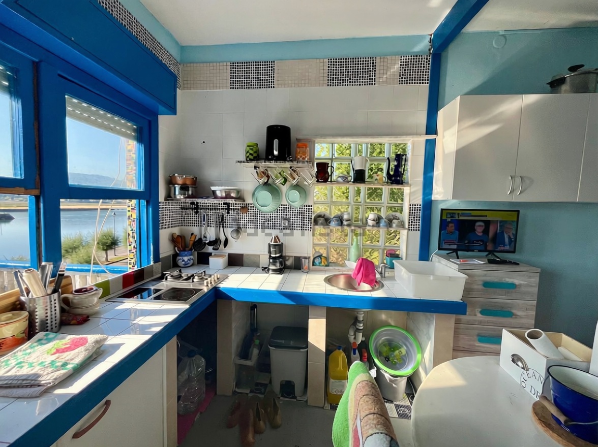 Chalet con acceso directo a playa en Villaviciosa — Cocina
