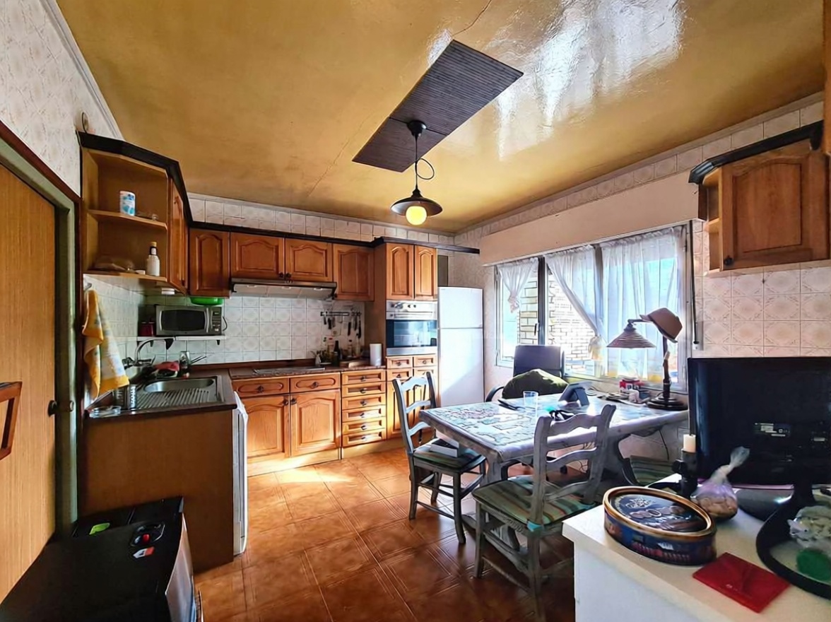 Chalet with direct beach access in Ribadesella — Kitchen