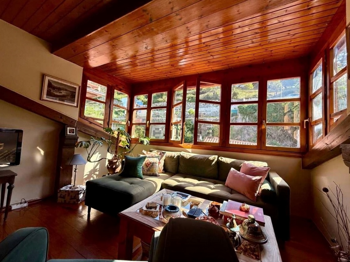 Beachfront flat in Ribadesella — Living room