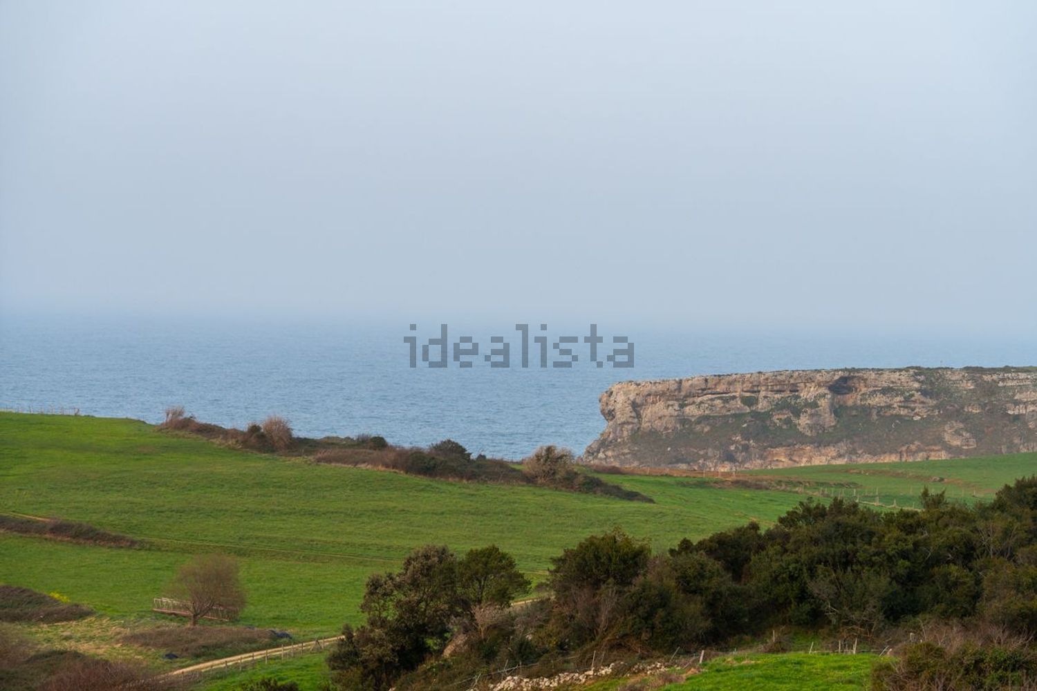 Chalet com acesso direto à praia em Val de San Vicente