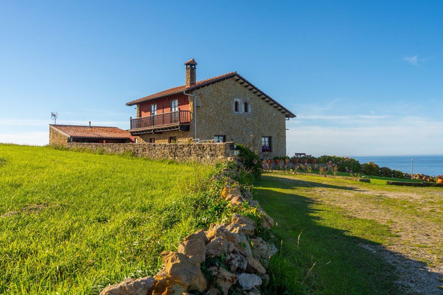 Chalet com acesso direto à praia em San Vicente de la Barquera — Vista mar