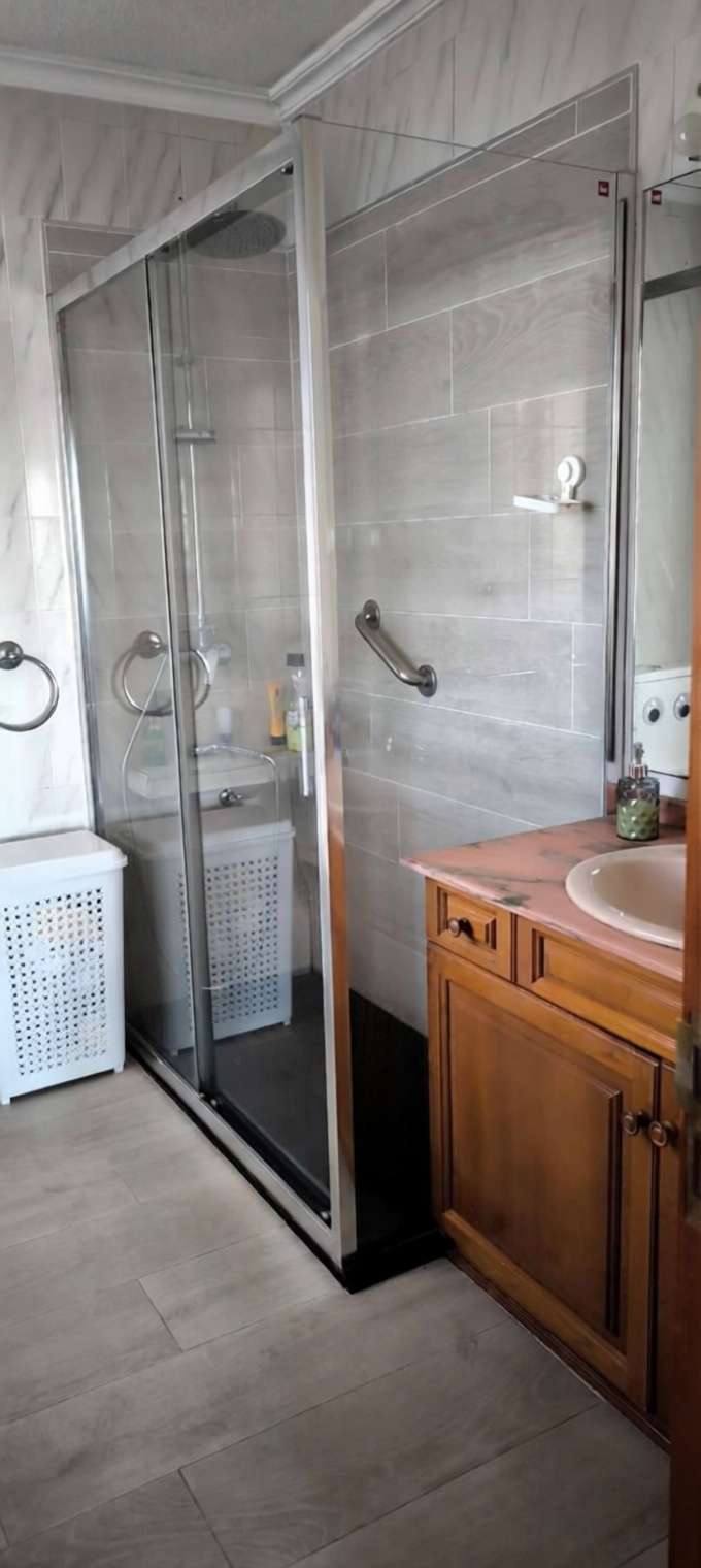 Beachfront duplex in Suances — Bathroom