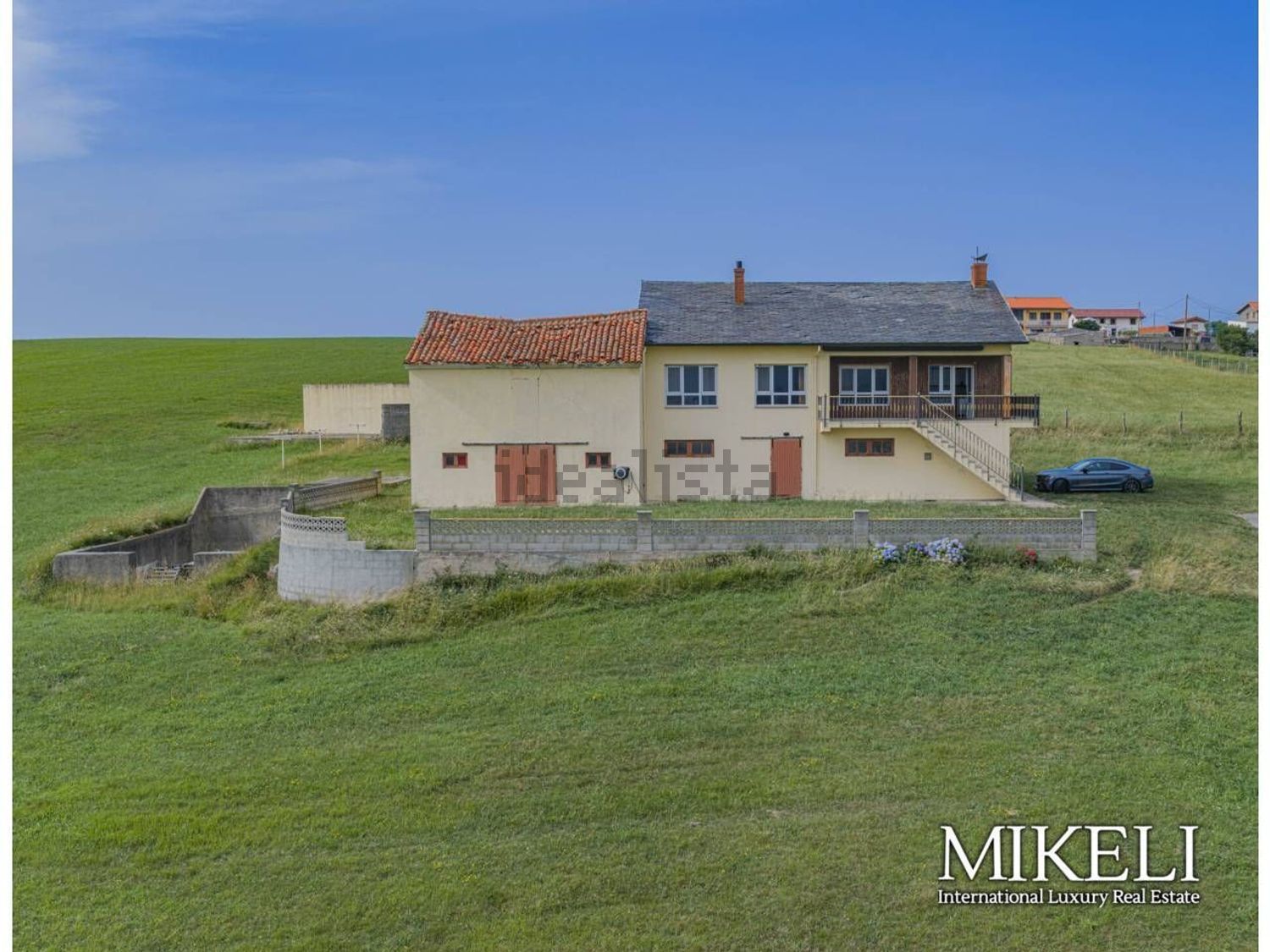 Chalet com acesso direto à praia em Santander — Vista mar