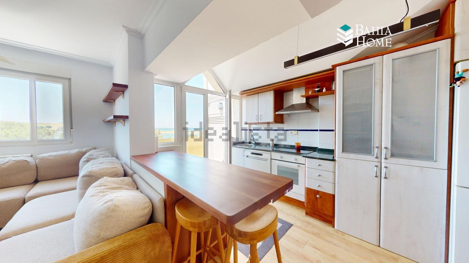 Apartamento em primeira linha de praia em Santander — Cozinha