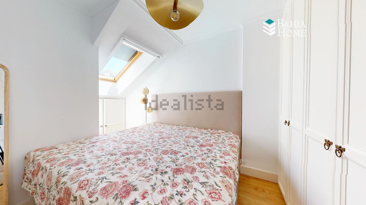 Apartamento em primeira linha de praia em Santander — Quarto