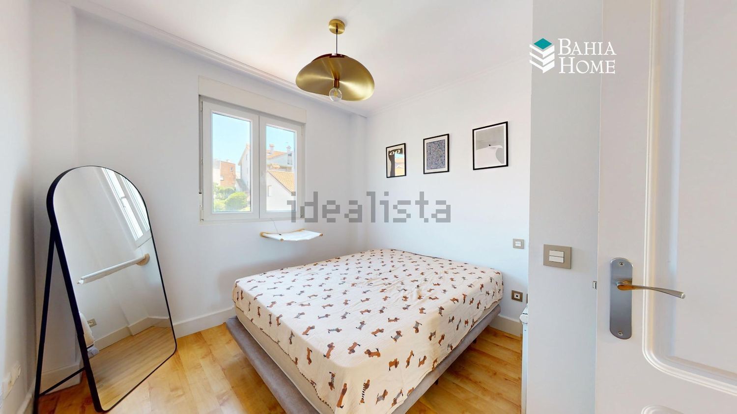 Apartamento em primeira linha de praia em Santander — Quarto