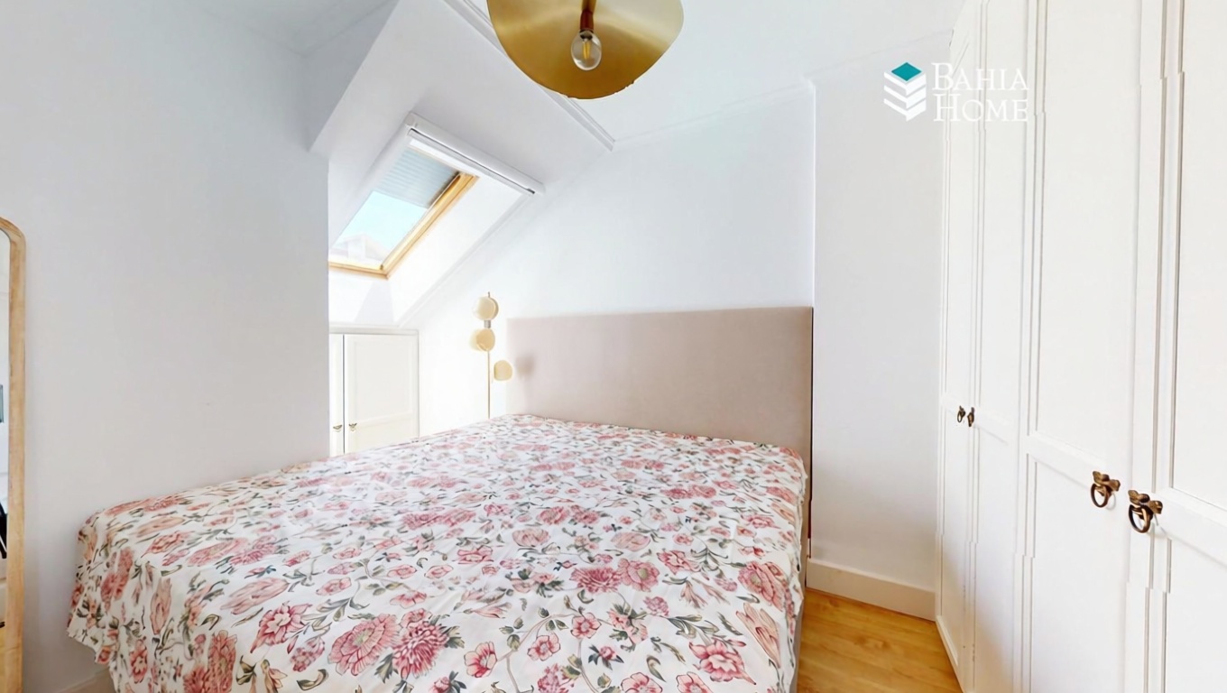 Beachfront flat in Santander — Bedroom