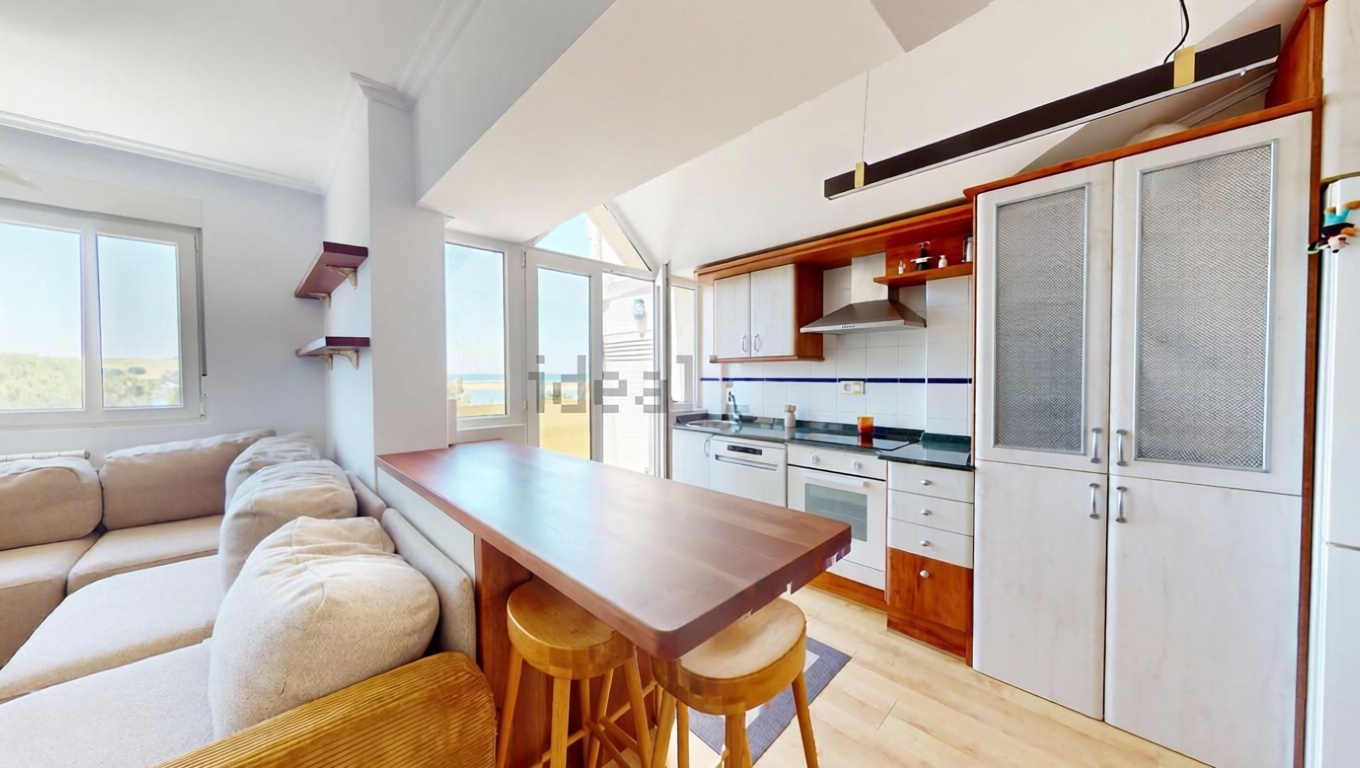 Beachfront flat in Santander — Kitchen