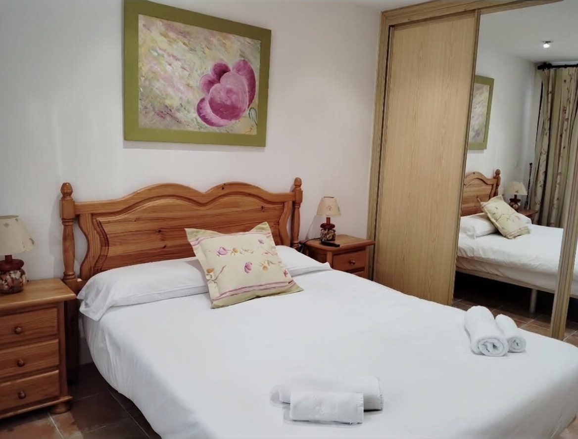 Beachfront flat in Santander — Bedroom