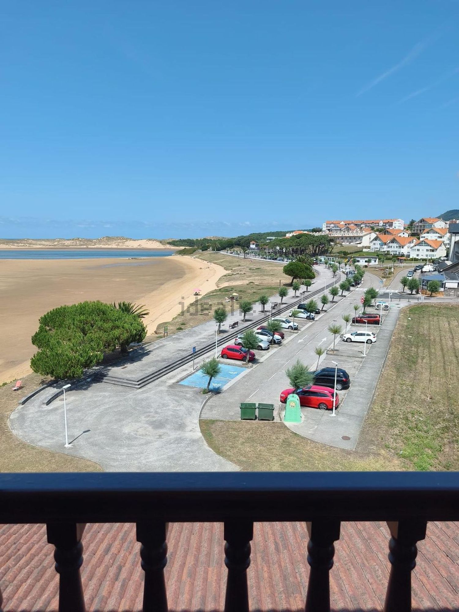 Chalet com acesso direto à praia em Santander