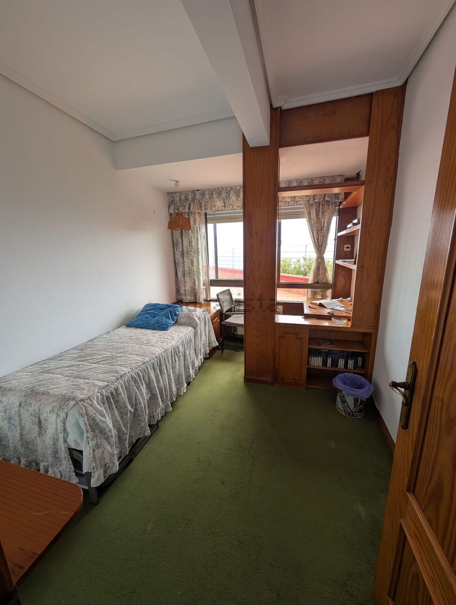 Apartamento em primeira linha de praia em Santander — Quarto